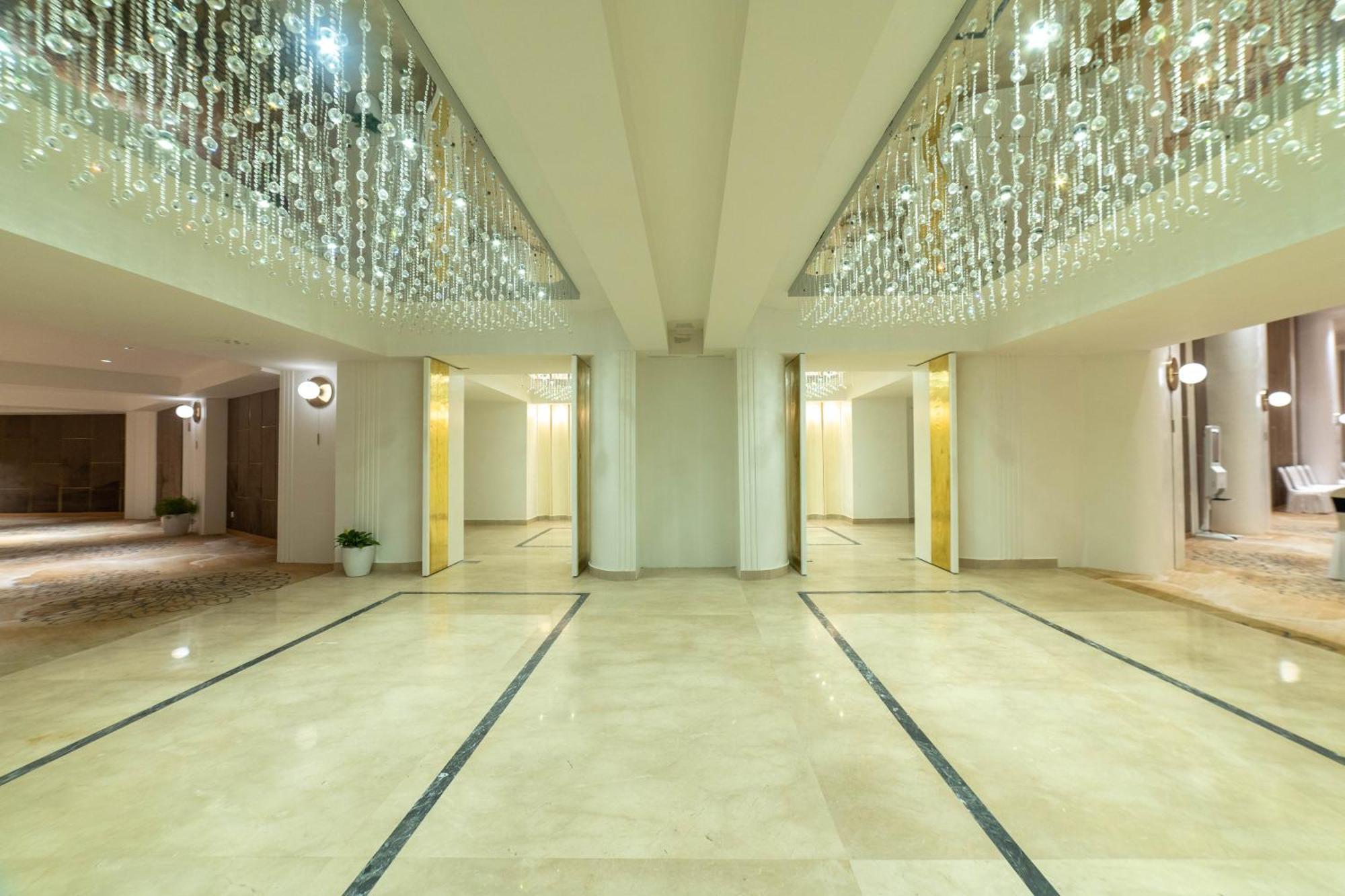 Square Hotel Kathmandu Exteriör bild